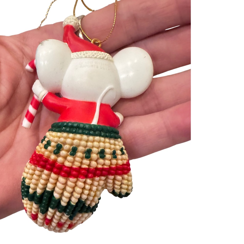 Enesco Mouse in a Mitten Christmas Ornament Santa Hat 1987
Original box EUC - Picture 9 of 10